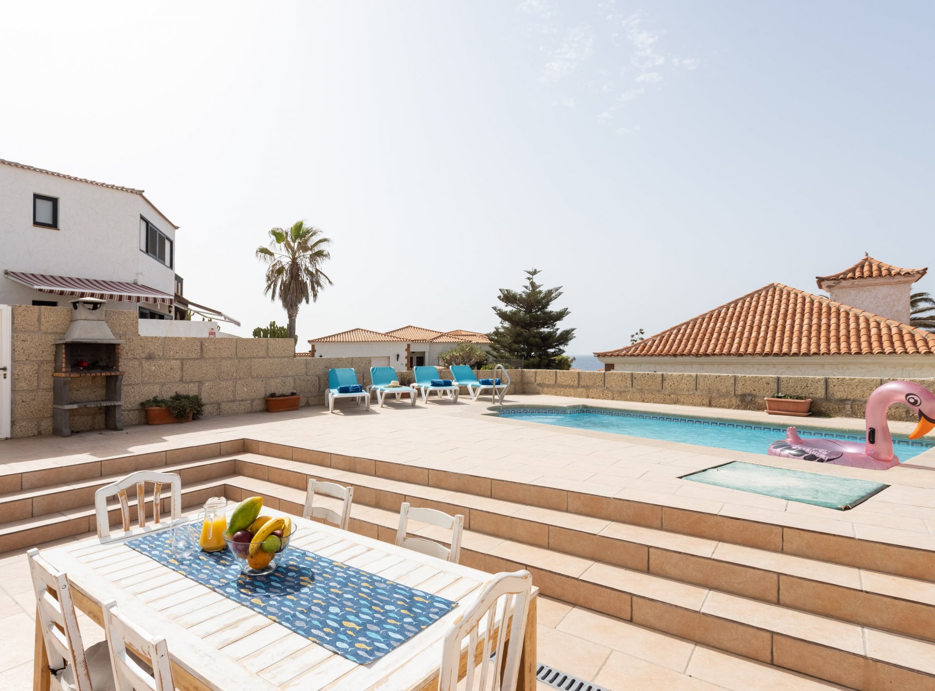 Bahia E: villa with private pool and sea view